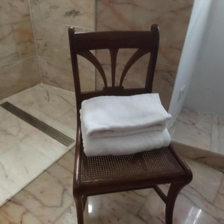 Ti8-Travessa Das Invernas 8 Evora Ngoại thất bức ảnh